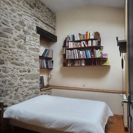 La Ferme Du Planeau Bed and Breakfast Montchenu Exteriör bild